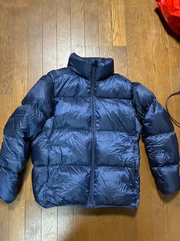 UNIQLO 울트라 라이트 다운 L 사이즈