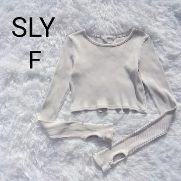 SLY 크롭 기장 긴팔 리브 F 손가락 구멍 화이트