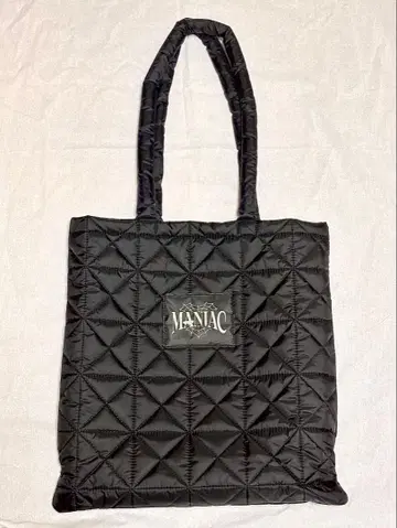 Straykids MANIAC 퀼팅 토트백 블랙
