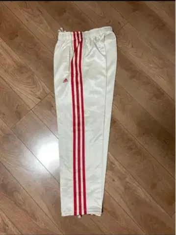 adidas 화이트 트랙 팬츠 00s S 사이즈