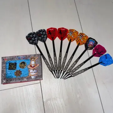 원피스 다트 핀 배지