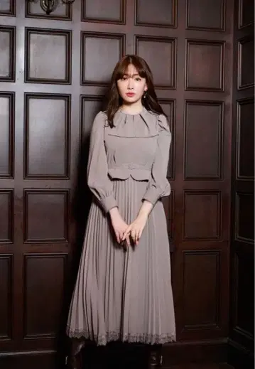 herlipto Chelsea Pleated Long Dress