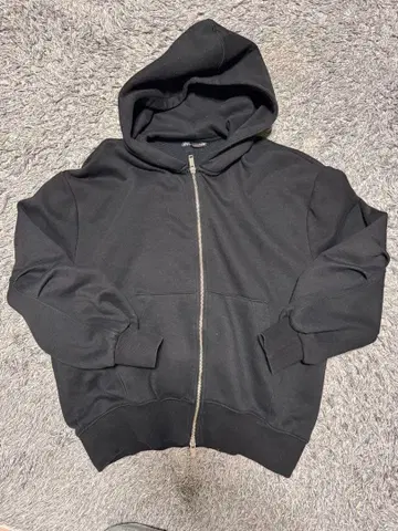 ZARA 블랙 풀 집업 후드티