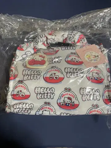 헬로키티 지갑 패턴 가마구치 패턴 미니 핸드백