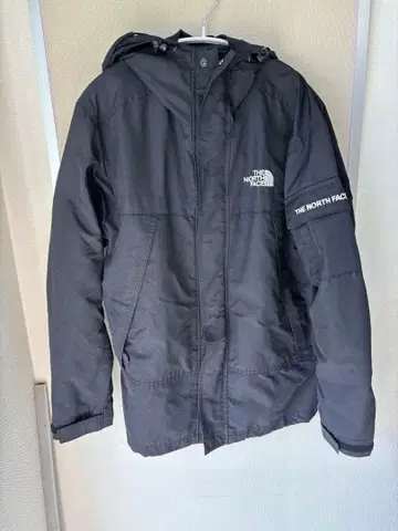 THE NORTH FACE 블랙 다운 자켓
