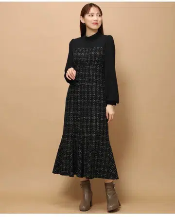 미슈마슈 라메 트위드 뷔스티에풍 도킹 원피스