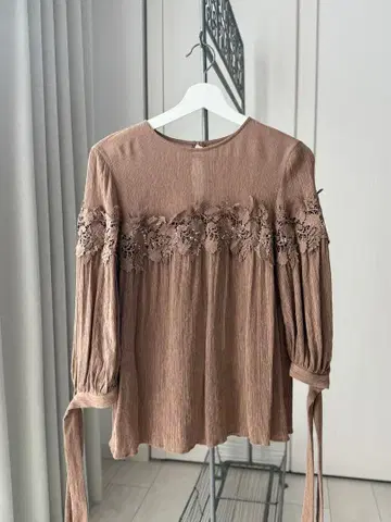 ETRE TOKYO 블라우스