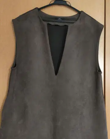 ITEMS 스웨이드풍 오버롤 스커트