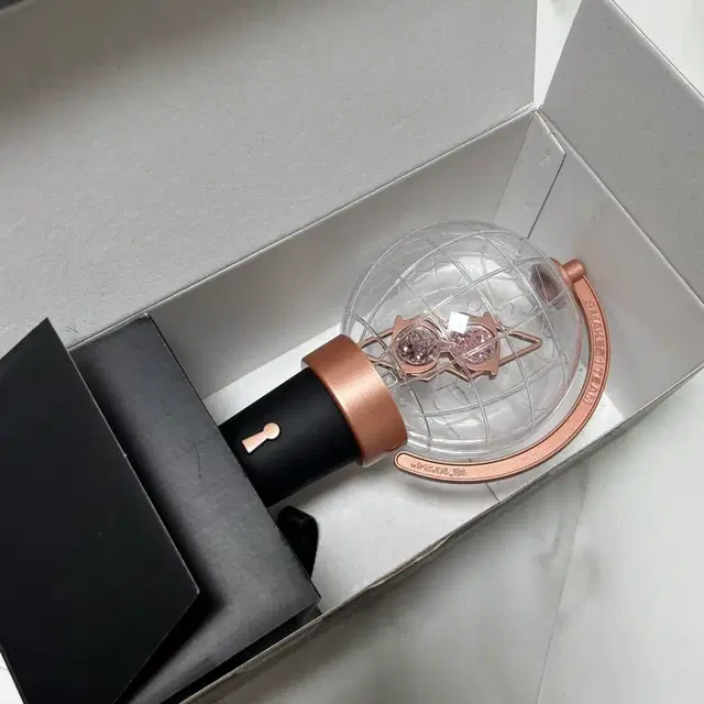 에이티즈 응원봉 라이티니 버전1