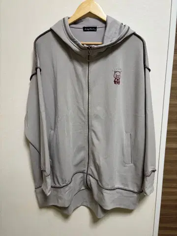 드럭 스토어 s 자수 후드티 그레이