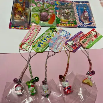 지역 한정 키티와 딱 하나 가챠핀&무크 키링 9개 세트