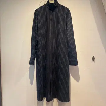 컨디션 최상 TOMORROW LAND DES PRES 원피스