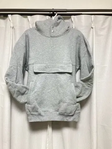 Champion 그레이 후드 맨투맨 하이넥