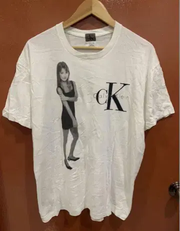 빈티지 캘빈 클라인 케이트 모스 티셔츠