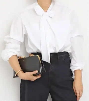 새상품급 Deuxieme Classe BOWTIE 셔츠