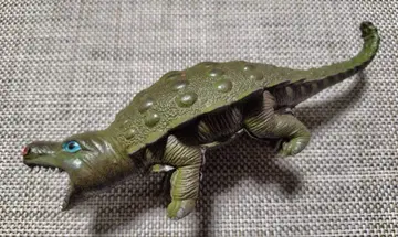 공룡 비닐제 피규어 2체