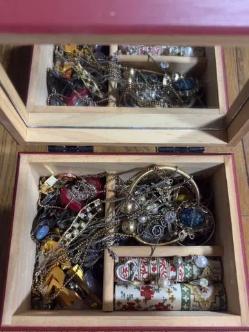 유품 정리 쥬얼리 박스 반지 목걸이 쇼와 레트로 빈티지 미니멀리스트