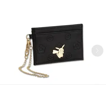 MARY QUANT 포켓몬 콜라보 피카츄 패스 케이스