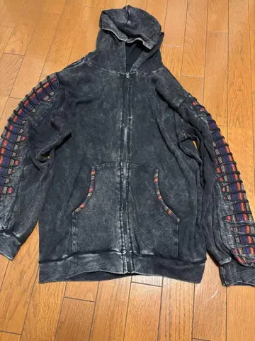 다크 그레이 후드티