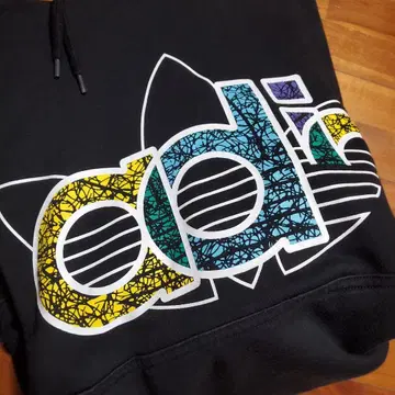 adidas 빅 로고 프린트 후드티