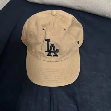 LA 로고 베이지 야구 모자