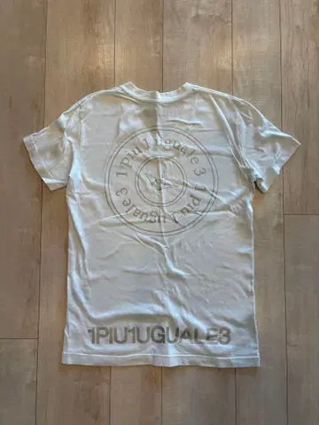 1PIU1UGUALE3 화이트 V넥 티셔츠