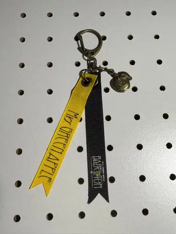 미세스 그린애플 바벨탑 키링 리본