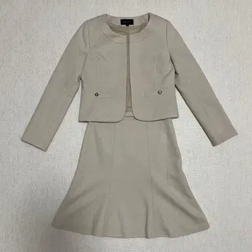 [ QUEENS COURT ] 자켓 스커트 셋업