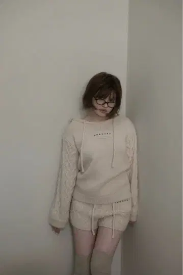 Mou loose knit set up color ivory
