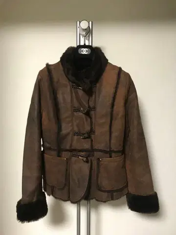 브라운 리얼 무스탕 코트 퍼 포함 M 새상품급