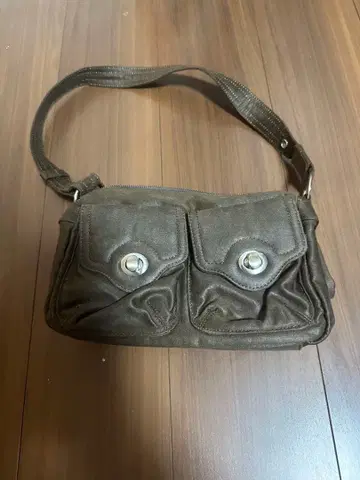 VIASAZABY 비아사자비 숄더백 브라운