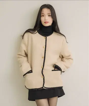 베이지 노카라 자켓 트위드 자켓
