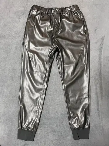 AZUL BY MOUSSY 아줄바이마우지 인조 가죽 팬츠