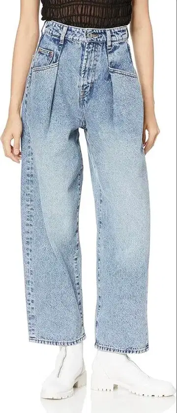 릴리 브라운 하이웨스트 턱 데님 팬츠