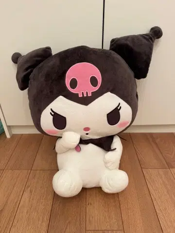 쿠로미 봉제 인형