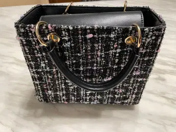 트위드 핸드백 블랙