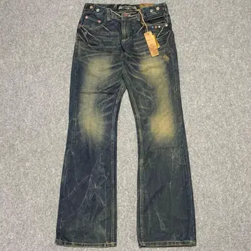 RED PEPPER 페더 자수 데미지 가공 부츠컷 데님 팬츠