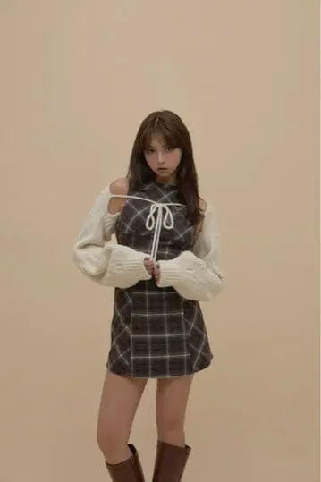 Mimi check set mini dress color brown