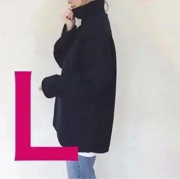 새상품 GU 로게이지 터틀넥 스웨터 네이비 L