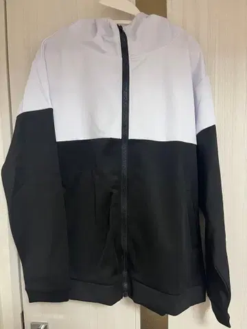 SMC조 4주년 후드티