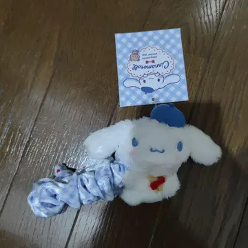 산리오 시나몬 시나모롤 스크런치