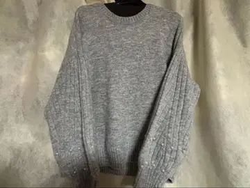 로즈 티아라 긴팔 니트 스웨터