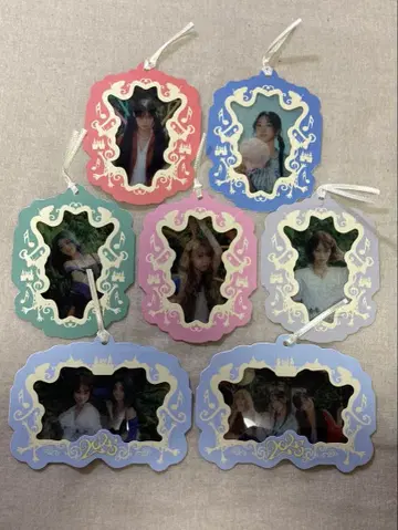 LESSERAFIM Film Bookmark Set 책갈피 북마크