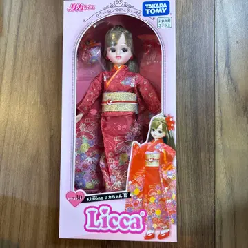 새상품 리카짱 옷 갈아입히기 인형 상자 없음 기모노