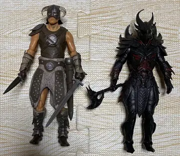 스카이림 Skyrim 드래곤본 도바킨 데이드라 피규어