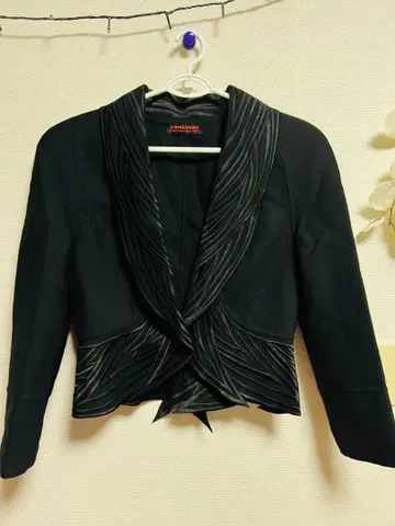 JUNKO KOSHINO DIX AV MONTAIGNE PARIS