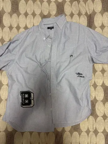 스트라이프 버튼다운 셔츠