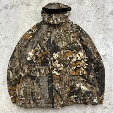 Gamehide 리얼트리 다운 자켓