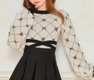 완판템 백리본 니트탑 F 사이즈 apres jour