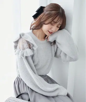 MAJESTIC LEGON 레이디 프릴 샤기 니트